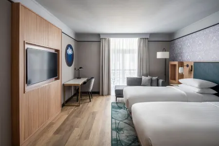 Brussels Marriott Hotel Grand Place Отели рядом с достопримечательностью «Musee Wiertz»