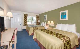 Travelodge by Wyndham Los Banos CA