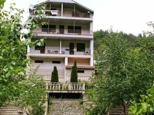 Rest House in Dilijan