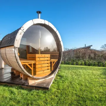 "Malfred" - 500m from the Sea