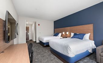 Holiday Inn Express Kansas City North – Parkville