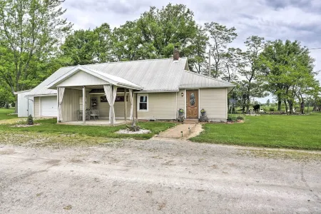 Quiet Shiloh Retreat w/ Spacious Yard & Fireplace!