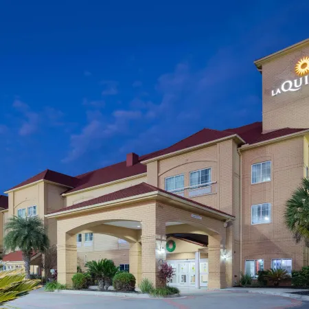 La Quinta Inn & Suites by Wyndham Hinesville - Fort Stewart