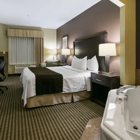 Best Western Plus Port of Camas-Washougal Convention Center