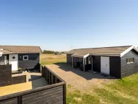 "Viveka" - 500m from the Sea