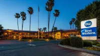 Best Western Apricot Inn Hotels near Tumey Hills Recreation Area
