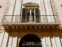 聖特雷薩羅萊修道院酒店 納爾多酒店