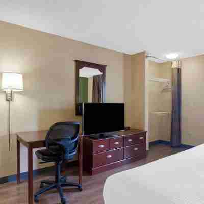 Extended Stay America Suites - Sacramento - White Rock Rd Rooms