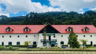 Green Village Hotel綠色村莊飯店