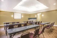 La Quinta Inn & Suites by Wyndham Atlanta Stockbridge