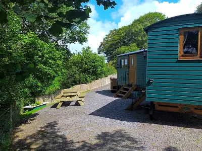 Siabod Huts