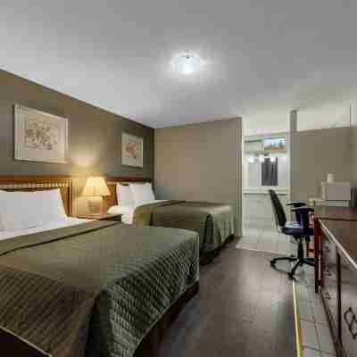 Knights Inn Burlington, on Rooms