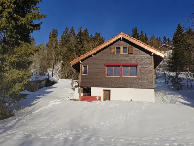 Chalet de la Vue des Alpes Hotels near Toboggan
