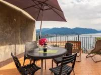Della Nonna Hotels in Maccagno con Pino e Veddasca