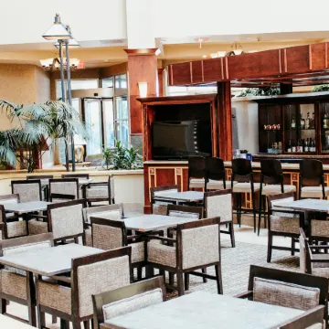 Hotel Topeka at City Center