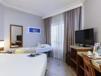 Mercure Florianópolis โรงแรมใกล้ท้องฟ้าจำลอง