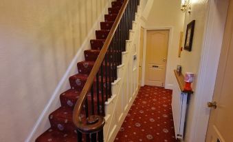 Glen Garth Guest House - Housity