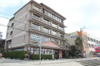 Utsumionsen Ichizu فنادق في مینامیتشیتا