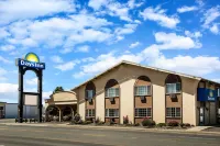 Days Inn by Wyndham Yakima Hotels in Yakima