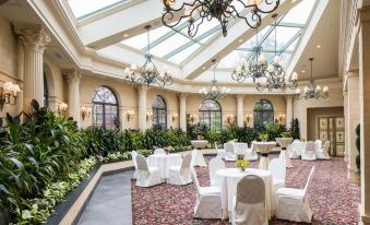 Desmond Hotel Malvern, a DoubleTree by Hilton