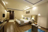 جولدن تيوليب سويتس جورجاون