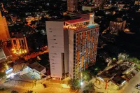 Aloft Asuncion Hoteles cerca de Shopping del Sol