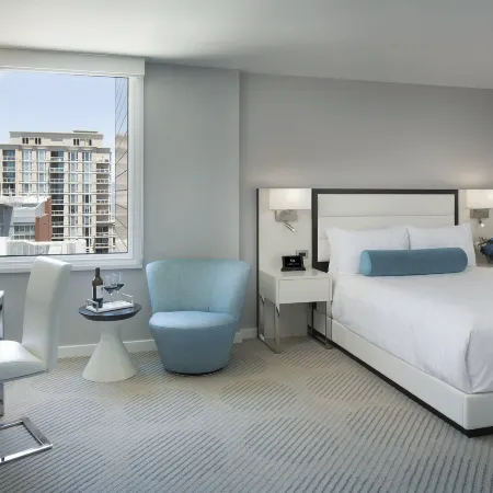 Hotel Via Отели рядом с достопримечательностью «Бейсбольный стадион «Оракл Парк»»