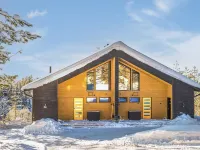 Villa Voimapolku 9 a 1 Hotels near Magical Pond Igloos