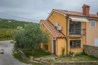 House in the Vineyard - Happy Rentals