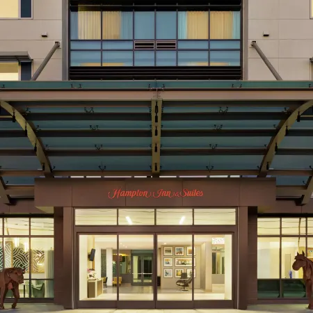 Hampton Inn & Suites - San Mateo