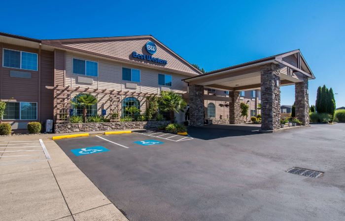 Best Western University Inn  Suites