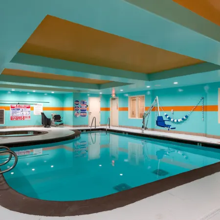 Holiday Inn Express & Suites LATHROP by IHG