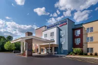 Fairfield Inn & Suites Olean - Swimmingpools