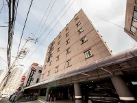 弘大灰色飯店 麻浦区厅附近的飯店