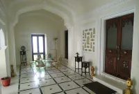 MPT Sheesh Mahal, Orchha Hotels in Orchha