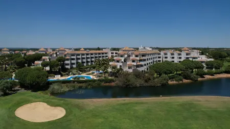 Precise Resort El Rompido-The Hotel