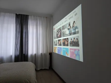 Fangdong Xia Liang Ge Apartment (Tielu Street) Отели в г. Хэйхэ