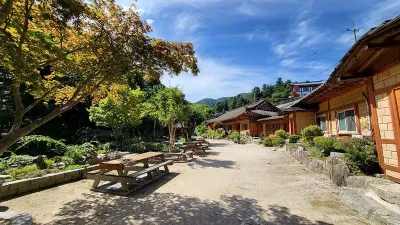 Gapyeong Dume Mountain Pension Cheongpyeong Station附近的飯店