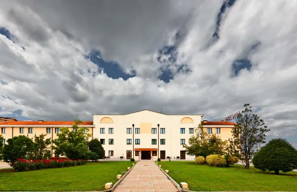 UNA HOTELS Occhiobello