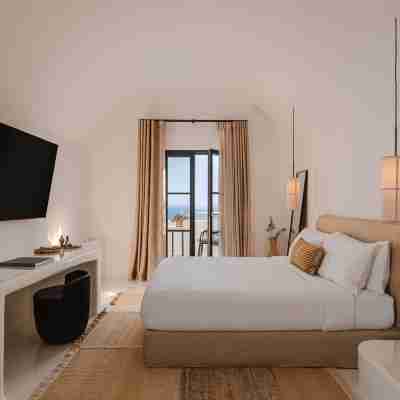 Anantara Retreat Santorini Rooms