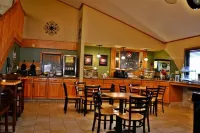 AmericInn by Wyndham Calumet - Wifi