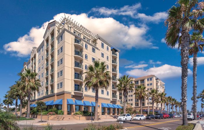 Club Wyndham Oceanside Pier Resort