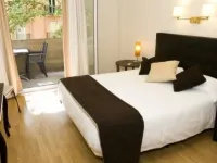 Vernisa Hotéis em Costera