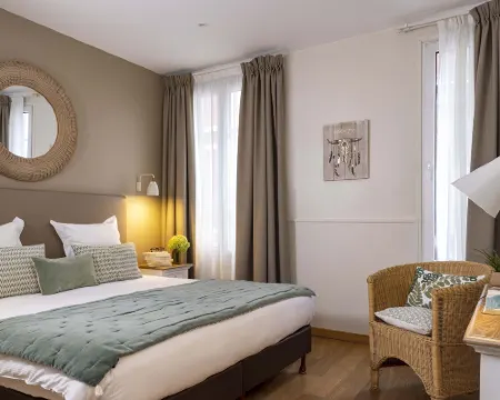 Hôtel le Fer à Cheval Hotels in Trouville-sur-Mer