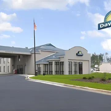 Days Inn by Wyndham Hattiesburg MS