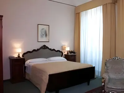 Hotel Villa Kinzica Hotel di Pisa City Center