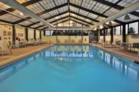 Crowne Plaza Chicago SW - Burr Ridge Отели в г. Берр Ридж