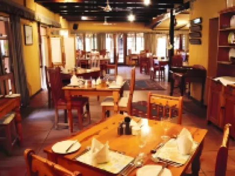 Sandford Park Country Hotel