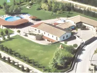 Relais Madonna di Campagna Отели в г. Бастия-Умбра