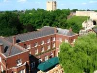 Charlotte House Hotels in Lincoln District